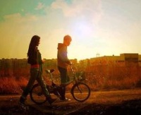 最新情侣KISS头像