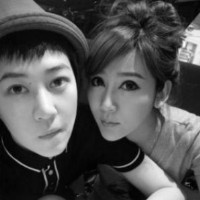 最新情侣KISS头像