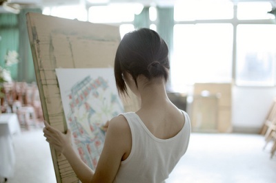 那些弥漫着青春气息的脚步_时尚唯美的非主流QQ空间图片素材