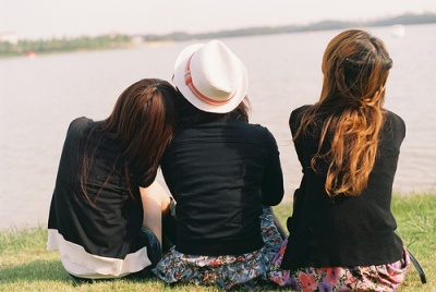 那些弥漫着青春气息的脚步_时尚唯美的非主流QQ空间图片素材