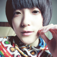 不勇敢是我最大的软肋_思念伤感的非主流男女QQ头像