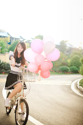 是你的冷漠让我想太多_清纯阳光的唯美女生QQ空间图片