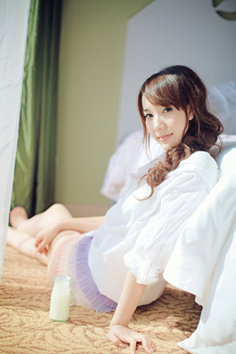 是你的冷漠让我想太多_清纯阳光的唯美女生QQ空间图片