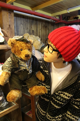 喜庆又时尚的男生图片4