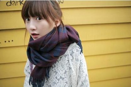 我在掩饰滑落的眼泪_超唯美女生QQ空间图片素材