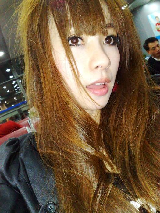 寻找遥不可及的安慰_时尚性感女生QQ空间图片