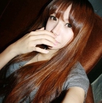 回忆迟早会抛弃我_性感可爱女生QQ头像