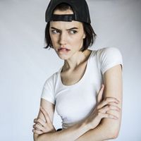 欧美头像女生最新版大全2022 你我间的联系只能靠听说