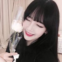 好看的唯美女生微信微信头像最新版 你一百种样子我一百种喜欢