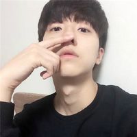 比较潮流的扣扣男生头像大全 为何你明明动了情却又不靠近