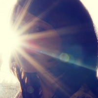 最初的纯真已经消散_伤感意境微信空间图片素材