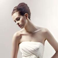 浪漫主义微信空间婚纱图片素材_叠叠蕾丝层层幸福