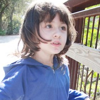 溺爱的沉默_欧美萝莉微信空间潮流图片