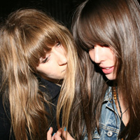 自以为是的时尚_欧美意境风格微信空间图片素材