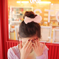 阳光可以驱散心中的悲伤_个性感伤的非主流青春唯美微信空间图片素材