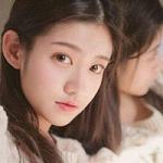 好看的闺蜜头像两张简单精选大全 白色衬衫透露迷人气质