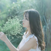 伤感微信个性签名心碎女生最新版 我只想待在你的身边