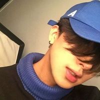 男生帅气微信头像最新版 别认为一时的谎言