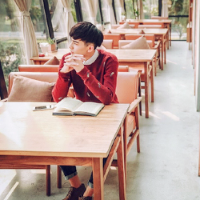 忧郁系最新的男生侧脸头像 谁像我殷勤写你将江南都用掉