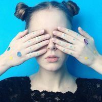 有个性的欧美女生简约头像精选 上帝不会因为你弱而偏爱你