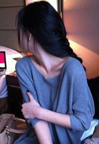 2022性感女生微信空间皮肤 谢谢你给我的小幸福