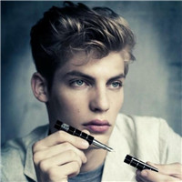 帅气男生头像欧美复古潮流图片大全 只是喜欢笑着说没关系