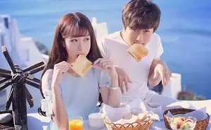 想你网一句话幸福浪漫的说说大全 用美丽发光用荣耀铺顶