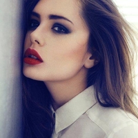 唯爱大红欧美美女头像高清森系 像风走了八千里地