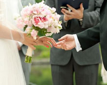 浪漫情话唯美微信签名女生版 愿有人不怕天黑和鬼