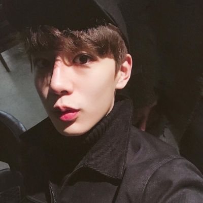 扣扣阳光帅气男生头像图片精选 致我们单纯的小美好