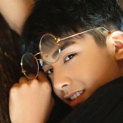 帅气男生微博头像大全2022最新 余生你就和我好好过吧