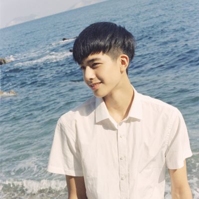 00后男生图片帅气一组2022最新 愿我们都是自己的摆渡人