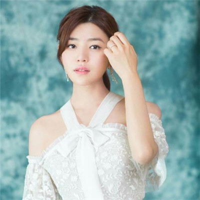 陈妍希高清头像大全 希望我的幼稚和不成熟的想法能被你包容