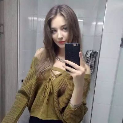 高清时尚的欧美女生头像 面对爱情不忘初心