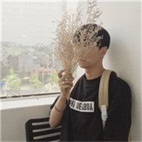 男生头像图片帅气阳光 活像个孤独患者自我拉扯