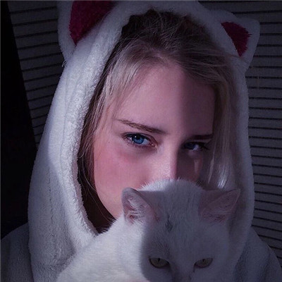 欧美微信头像女生霸气可爱2022 不想栽跟头了再浪漫的都不想