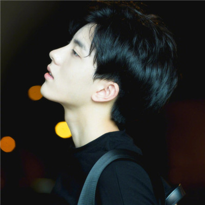 2022男生微信头像帅气阳光一点的 暖男图片系列微信头像