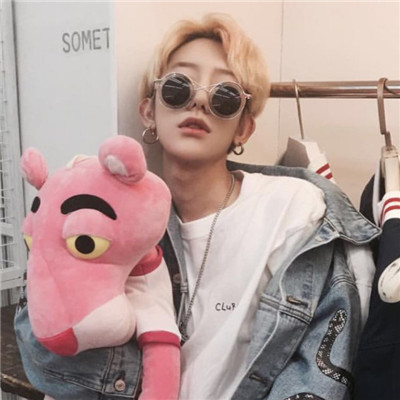 韩系潮流帅气男生头像2022大全 除了爱笑我最爱的就是你了