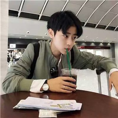 2022微信个性头像男生帅气超拽 与其盼望着不如行动着