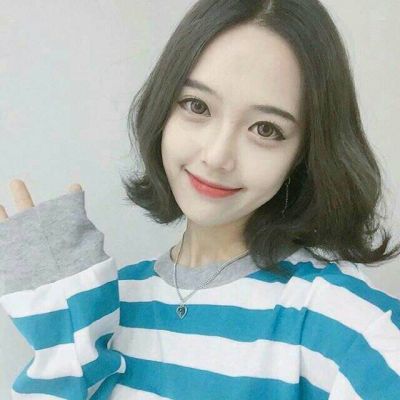 清新可爱的女生yy头像2022 想想当年为你哭成狗的样子真可笑