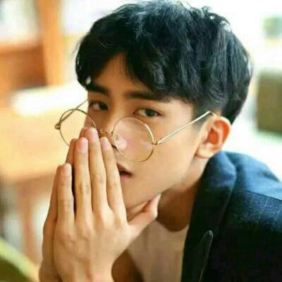 2022微信头像男生帅气高冷超级酷超级拽 从未离开的人真是可爱