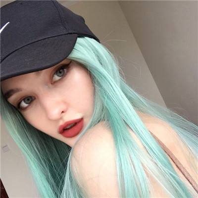 2022欧美时尚潮流炫酷女生头像 命运不是等来的而是争来的