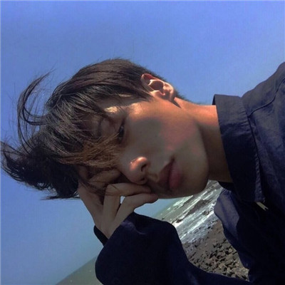 超级帅气男生头像高清图片大全 没有什么能够取代眼中的荒诞