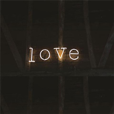 2022微信头像图片大全男生精选 逃避可耻但比玩物丧志有趣