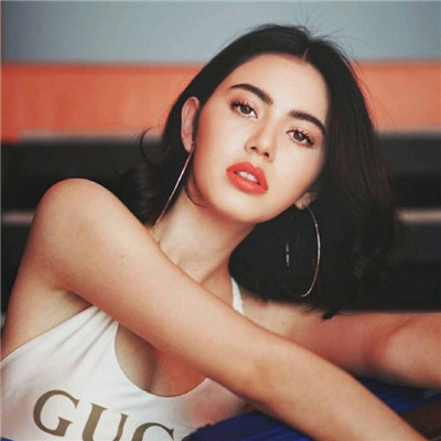 欧美复古女生头像霸气高冷范 不扯感情也算是理智