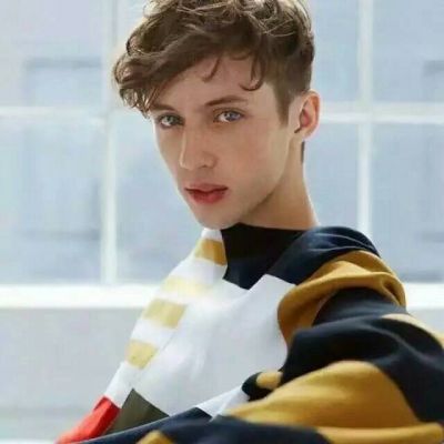 2022欧美男生头像超级帅气有个性 没必要对每个人都有说有笑