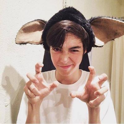 欧美男生头像精选帅气有点拽独一无二 人分分秒秒都在变