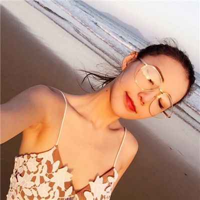 女生头像性感好看的头像图片2022 和好容易如初太难