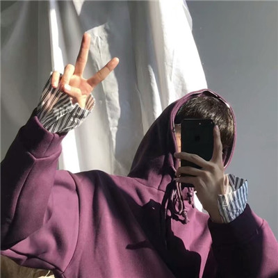 超可爱男生帅气搞怪头像2022最新 沉默的游离在搁浅的冬季中