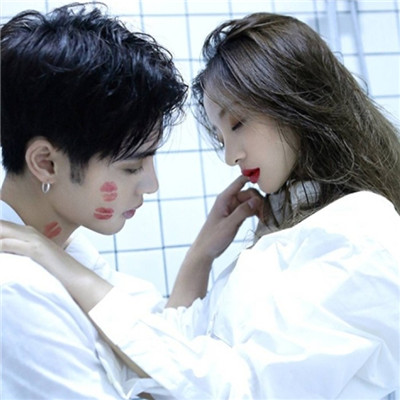 2022情侣头像个性有爱好看的头像 爱上你好像没什么特别理由